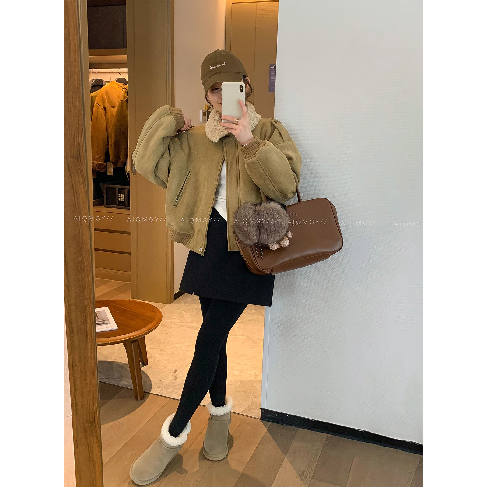 爱情魔鬼鱼 卡其色毛领拼接夹克外套女2025冬季新款宽松显瘦上衣,淘宝优惠券,粉丝福利购,淘宝优惠卷