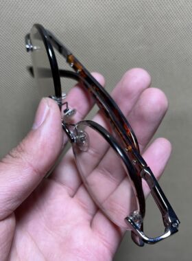 高清养目抗疲劳圆形男原矿水晶石