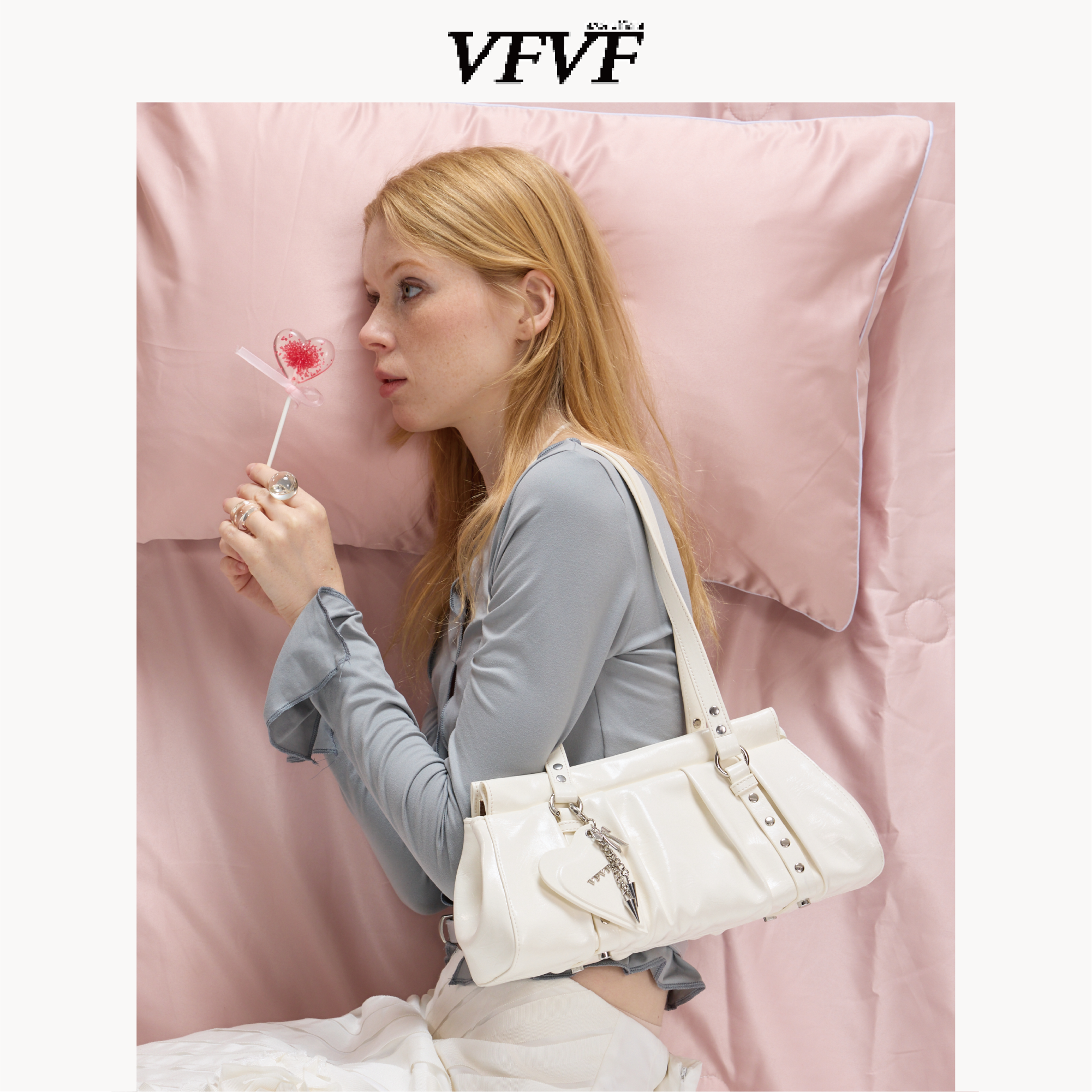 VFVF结婚红色包包女婚包新娘单肩斜挎包腋下包法棍包高级感2025 - 图2