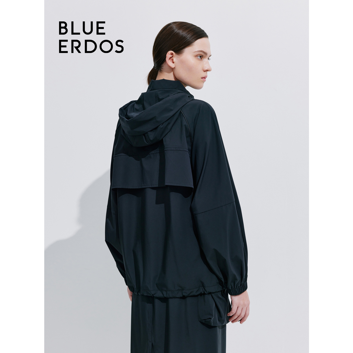 BLUE ERDOS24春夏新款简约时尚锦纶混纺面料轻便型外套B545J0001 - 图2