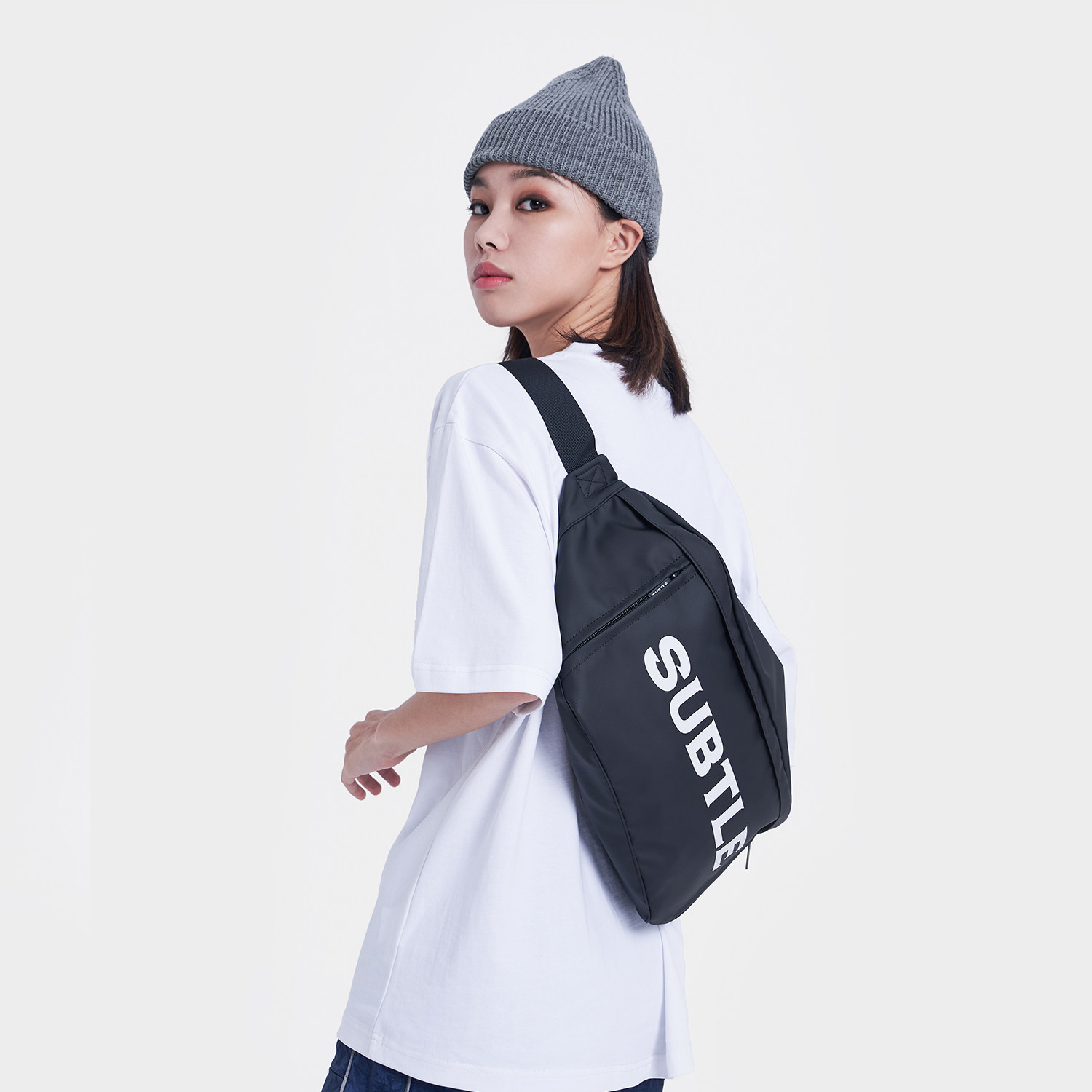 subtle panther胸包潮牌男女斜挎包 subtle男士包袋