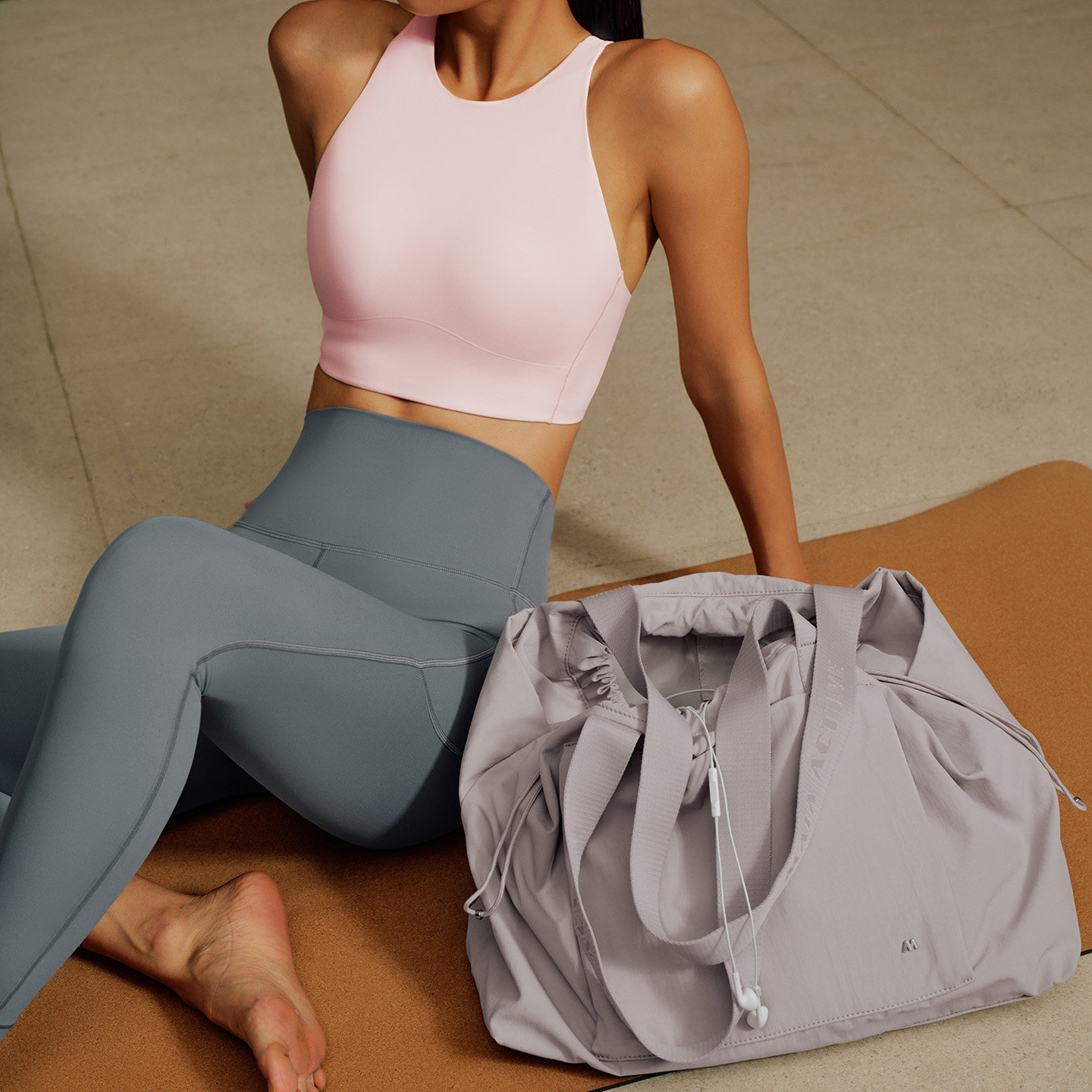 MAIA nylon pleated yoga mat bag
