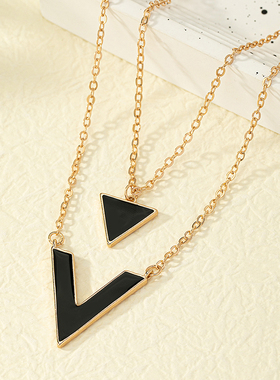 新款层次几何项链女时尚简约个性百搭脖子饰品