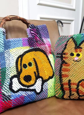 日本同款小众Naked_Quilt超大容量狗狗叼骨头图案收纳彩色手提包