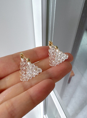透明水晶三角毯立体耳钉