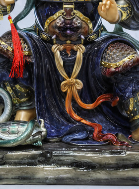 汉白玉叠染玄天上帝神像客厅摆件