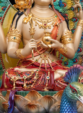 纯铜珐琅彩孔雀明王佛像家居摆件