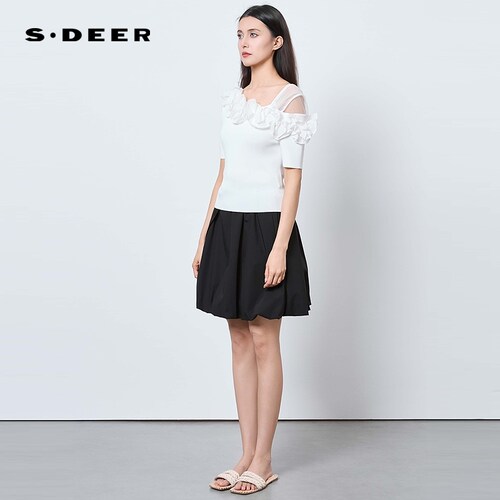 sdeer圣迪奥女装夏季不规则斜肩领荷叶边修身针织衫S252Z3510 - 图0