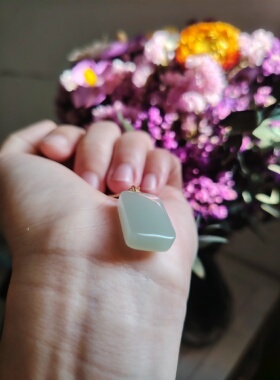 天然和田玉青海冰晴水国标银镶嵌平安无事牌吊坠气质锁骨链微微瑕