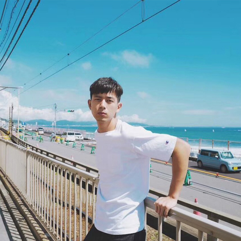 Champion 恤夏男女情侣潮牌 t 愚人潮社 正品美版 基础小标打底衫短袖 Champion 恤夏男女情侣潮牌 t 愚人潮社 正品美版 基础小标打底衫短袖