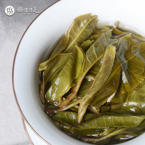 香气好甜度高 2017年藤条古树生茶饼云南普洱饼茶礼盒装玉沁 - 图2