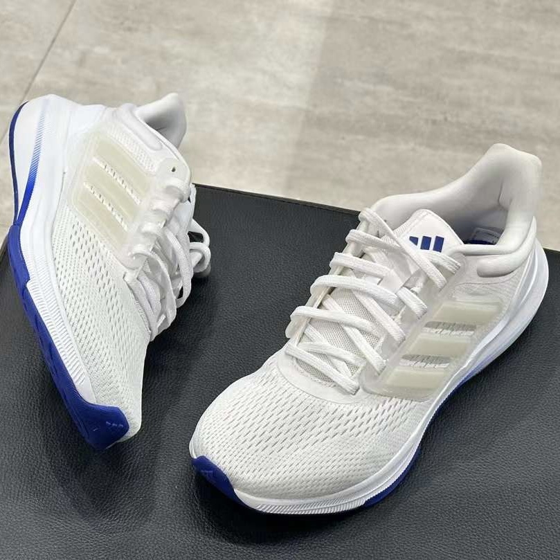 Adidas Ultrabounce女子新款减震防滑耐磨 低帮跑步鞋 HP5792 - 图0