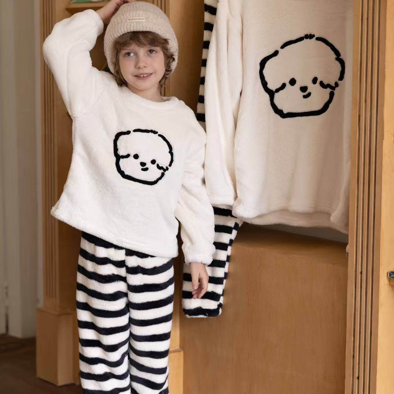 亲子装 | 超软毛茸茸卡通睡衣25478-AKC,淘宝优惠券,粉丝福利购,淘宝优惠卷