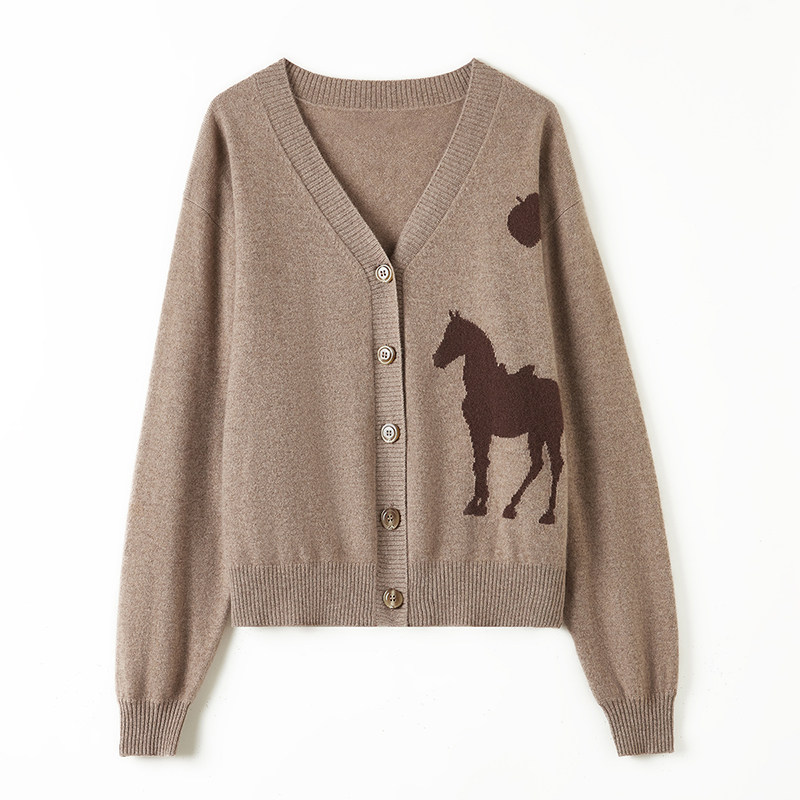 思诺芙德100%山羊绒开衫女V领马匹图案针织毛衣外套2025冬季新款,淘宝优惠券,粉丝福利购,淘宝优惠卷