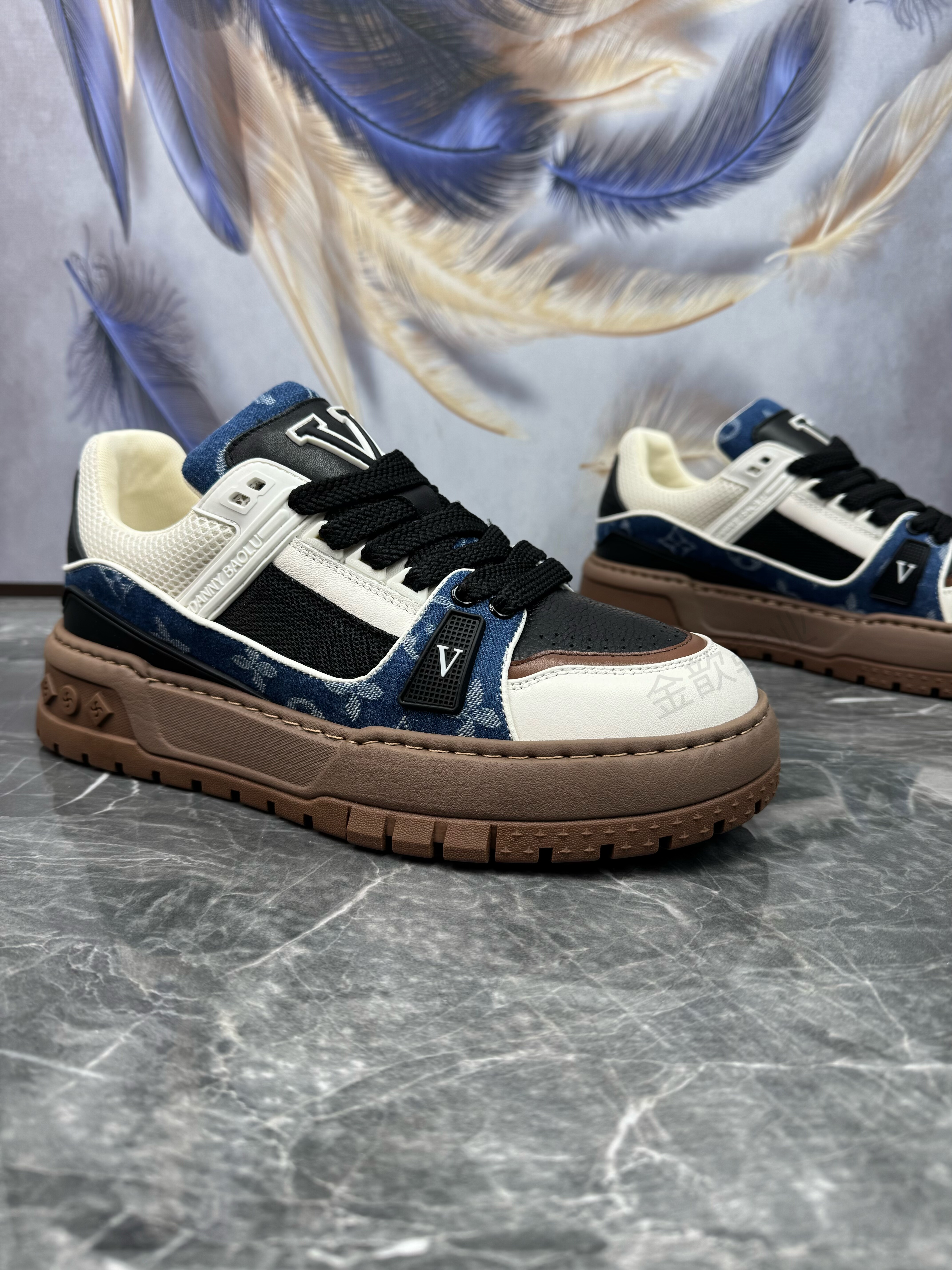 男鞋2026春季新款欧洲站轻便软底大牌潮流拼色真皮运动休闲板鞋男,淘宝优惠券,粉丝福利购,淘宝优惠卷