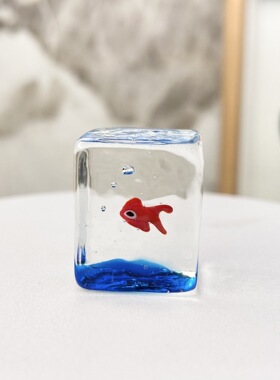 可爱夜光鱼块琉璃摆件