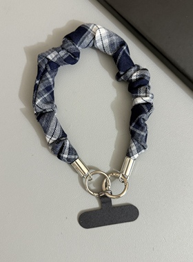 GIF欧美英伦风格子纹褶皱手机壳挂绳ins挂链手腕带挂饰通用手绳