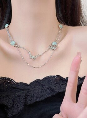在逃公主蝴蝶双层珍珠项链choker配饰女高级感锁骨颈链流苏饰品