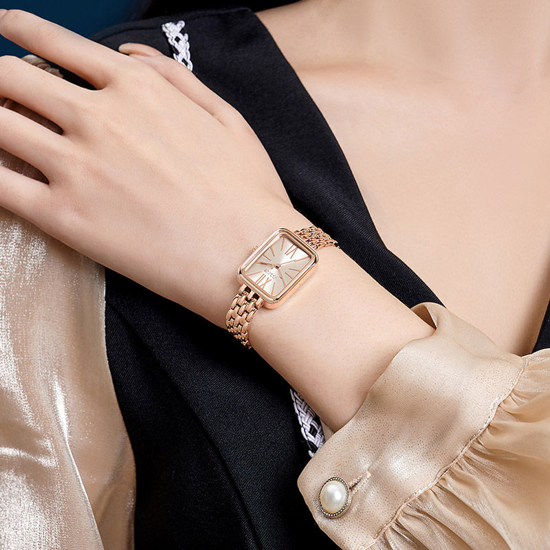 聚利时韩风优雅OL风小方形女生防水气质手链石英手表女1350
