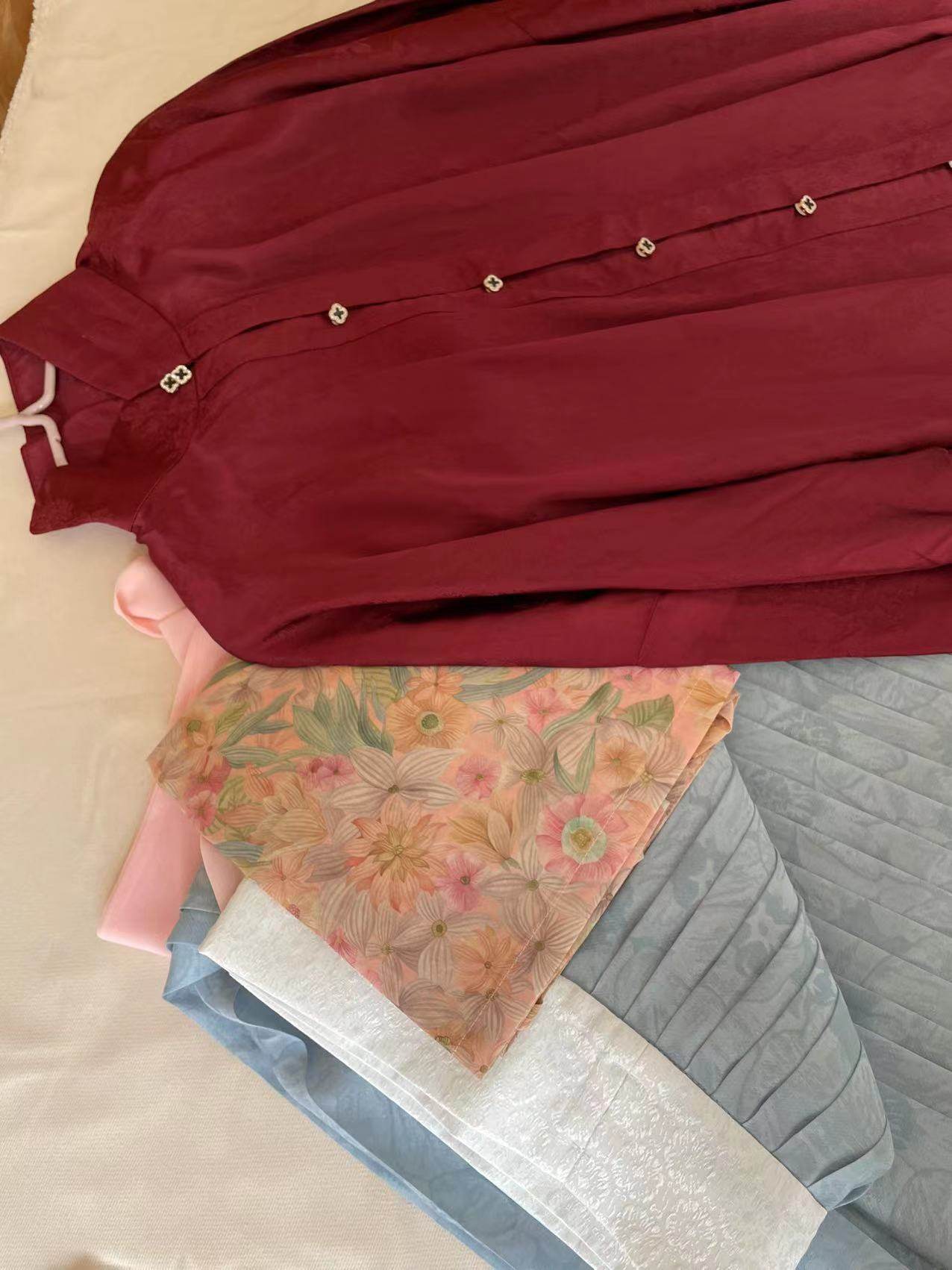 裳裳者华 雾蓝 宋制日常汉服暗纹百迭裙100支高支长绒棉吊带春夏,淘宝优惠券,粉丝福利购,淘宝优惠卷