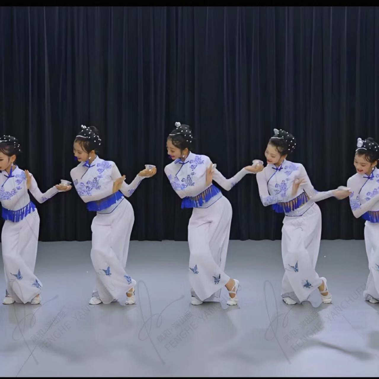 新款儿童古典舞成都盖碗茶演出服少儿民族舞中国风女子群舞演出服,淘宝优惠券,粉丝福利购,淘宝优惠卷