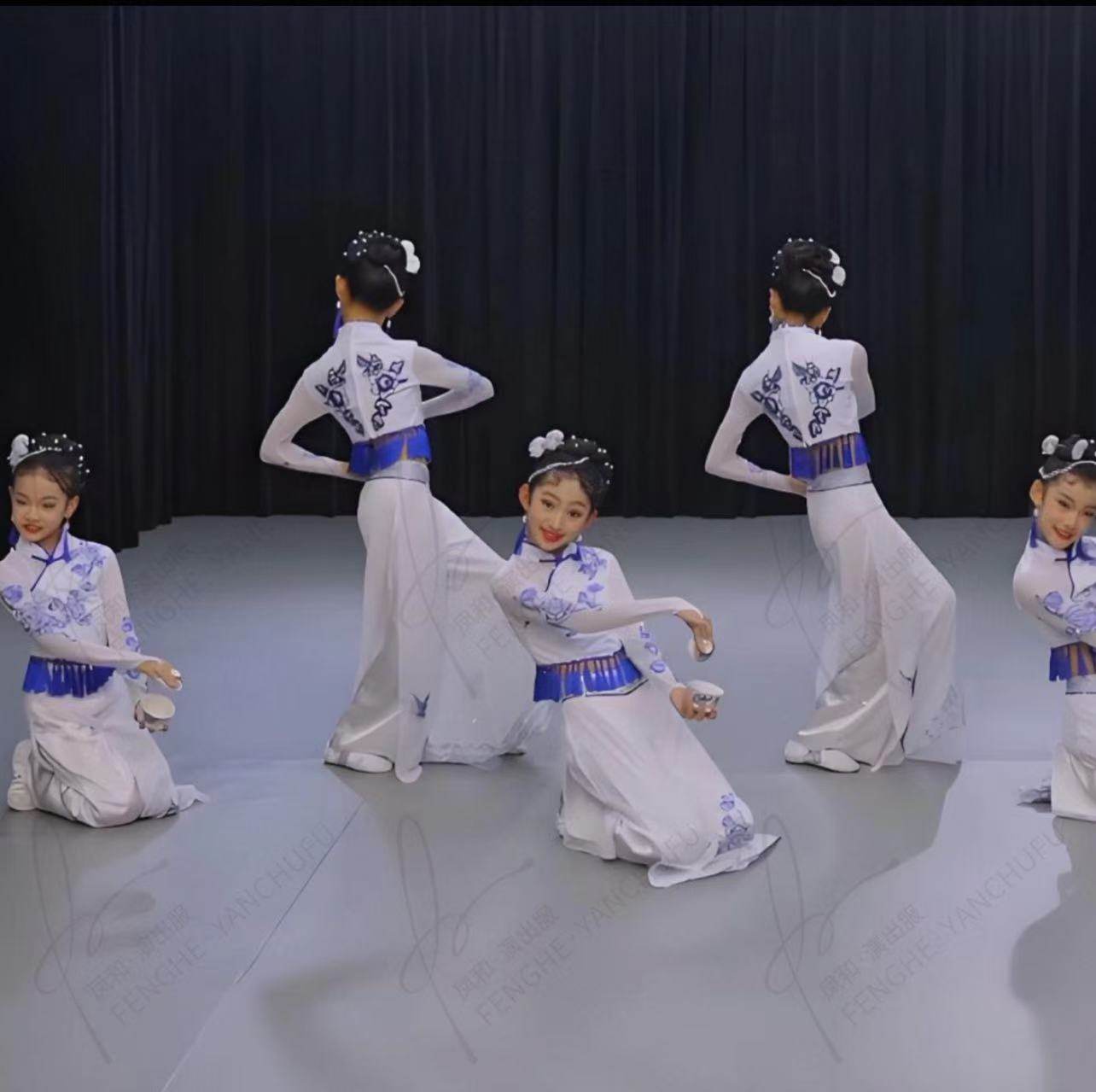 新款儿童古典舞成都盖碗茶演出服少儿民族舞中国风女子群舞演出服,淘宝优惠券,粉丝福利购,淘宝优惠卷