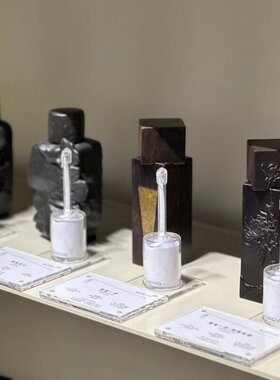 三祈门香水Santimento荒世一梦神鸦社鼓红巾翠袖舞榭歌台试香小样