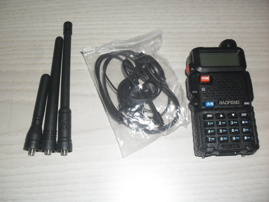 宝峰 uv5R uv双段带DTMF功能 135-175MHz 400-480MHz-图2