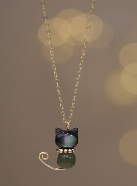 慵懒猫咪14K包金和田玉珍珠项链