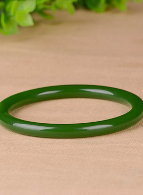 天然新疆和田玉碧玉少女细条圆条