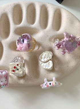 高级感珐琅滴油可爱兔子戒指女小众设计粉色开口异形水晶指环