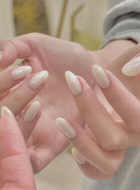 纯手工穿戴甲海莉许妍同款白月光珍珠白极光粉美甲温柔气质高级感