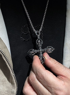 复古配饰个性精雕降魔杵佛系十字金刚杵吊坠项链男本命年时尚饰品