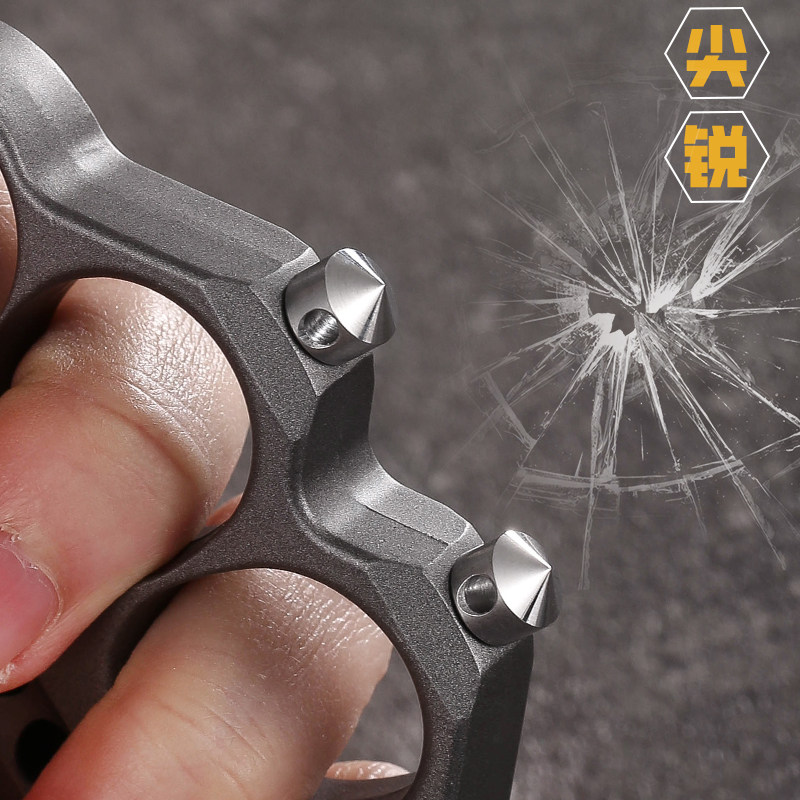 New alloy thickened finger tiger four-finger boxing gloves ring ring boxing buckle high hardness vehicle-mounted self-defense equipment for broken windows