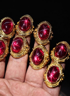 古玩杂项旧藏怀旧饰品类礼品星光宝石戒指一套搭配精美漆器盒