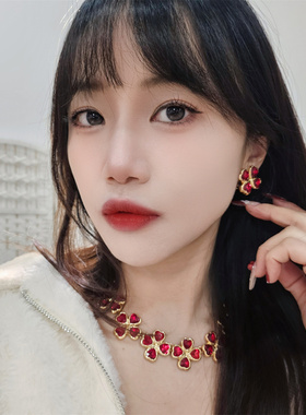 四叶草复古宫廷风耳钉耳夹项链