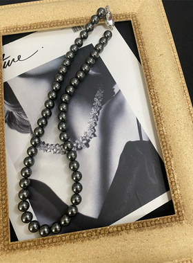 女复古黑色正圆珍珠项链