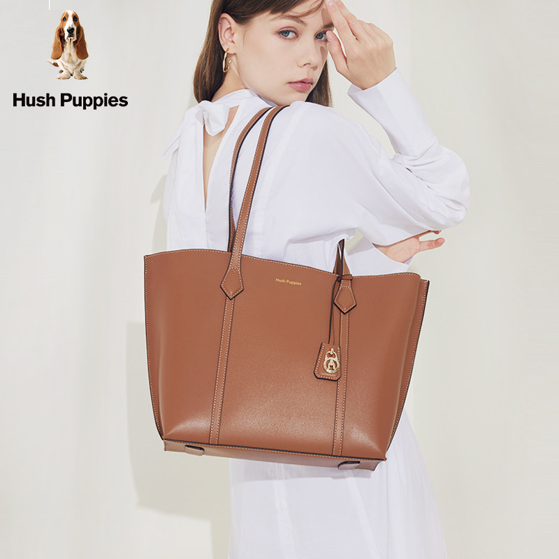 暇步士2023新款女潮流真皮托特包 暇步士三威女士包袋