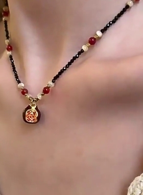 滴釉石榴石吊坠复古串珠项链配饰女秋冬毛衣链轻奢小众高级感颈链