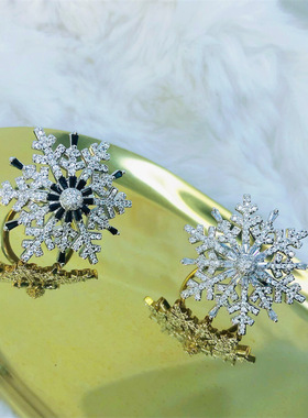 法式轻奢圣诞雪花戒指网红时尚锆石小众设计精致高级指环甜美