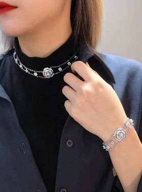 山茶花系列高级感胸链个性Y型高碳钻锆石玫瑰花项链轻奢小众颈链