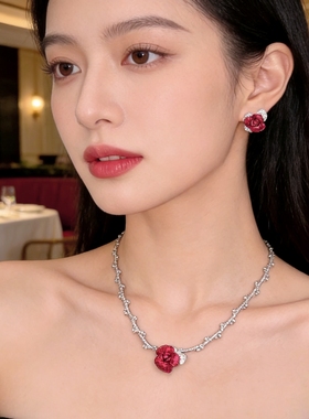 法式轻奢重工气质红刚玉锆石红玫瑰花项链高级感耳钉珠宝组合套装