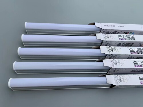 LED灯管T5一体化日光灯1.2/1.0/0.9/0.7/0.6/0.45/0.3米串联灯管 - 图2