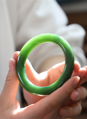 高端玉镯天然精品大气上档次款式