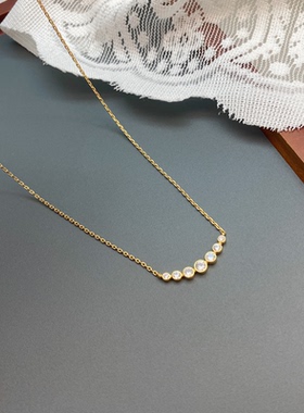 铜铸镀金锆石一字弧形精致项链女