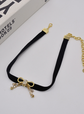 其他合金丝绒颈带女复古锁骨链