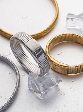 轻奢高级感钛钢单层弹性蛇链手环