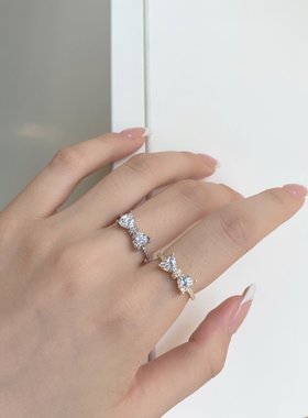 精工S925纯银戒指女小众设计高级感轻奢镶钻锆石三角蝴蝶结戒指环