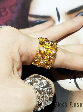 Black Luxurious电镀22K18K金色摇滚INS风格圆墓葬墓地十字架戒指