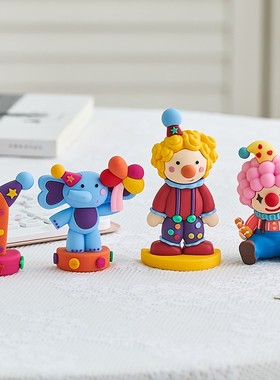 卡通马戏团动物小丑摆件